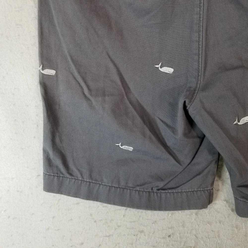 J Crew shorts men's 32x8 Gray cotton embroidered whales outdoor